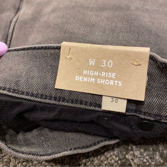 Madewell High Rise Cuffed Denim Shorts - Picture 6 of 10